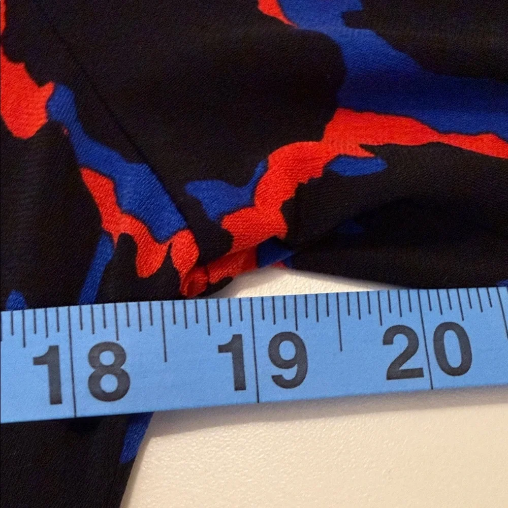 Metaphor Black and Red Long Sleeve Dress - Picture 9 of 9